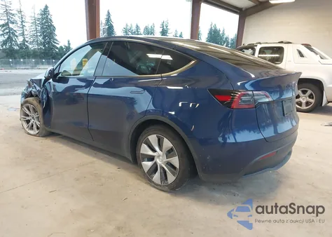 2023 Tesla Model Y Awd/Long Range Dual Motor All-Wheel Drive from USA, damaged, VIN 7SAYGAEE3PF810794